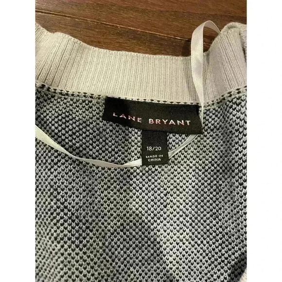 Lane Bryant Leopard Cheetah Blue Cardigan Sweater Womens Size 18 20 - Picture 3 of 3